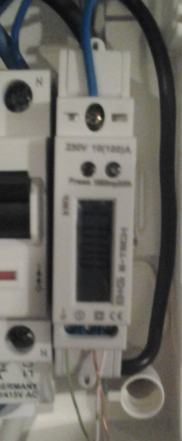 hardware:channels:meters:power:eastron_drs115m.jpg